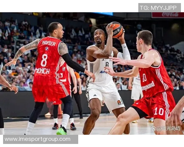 明天马刺对阵灰熊卡斯尔因左髋屈肌酸痛缺席比赛影响球队表现