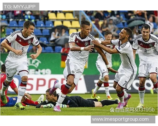 德天空报道拜仁明夏计划引援全线升级已接触费耶诺德右后卫雷德