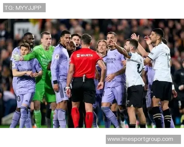 海达拉在德甲后加盟马里队征战非洲杯冬窗转会朗斯成新目标